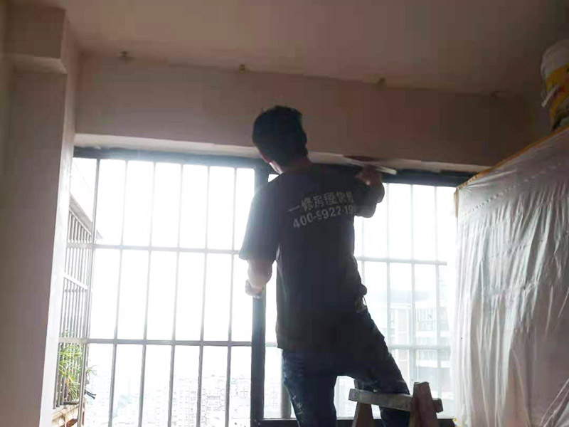 房屋墻面修補一次又一次，墻面還是開裂